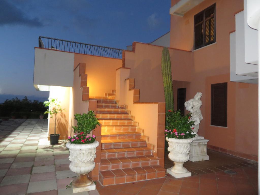 Il Giardino Monticciolo Hotel Castellammare del Golfo Bagian luar foto